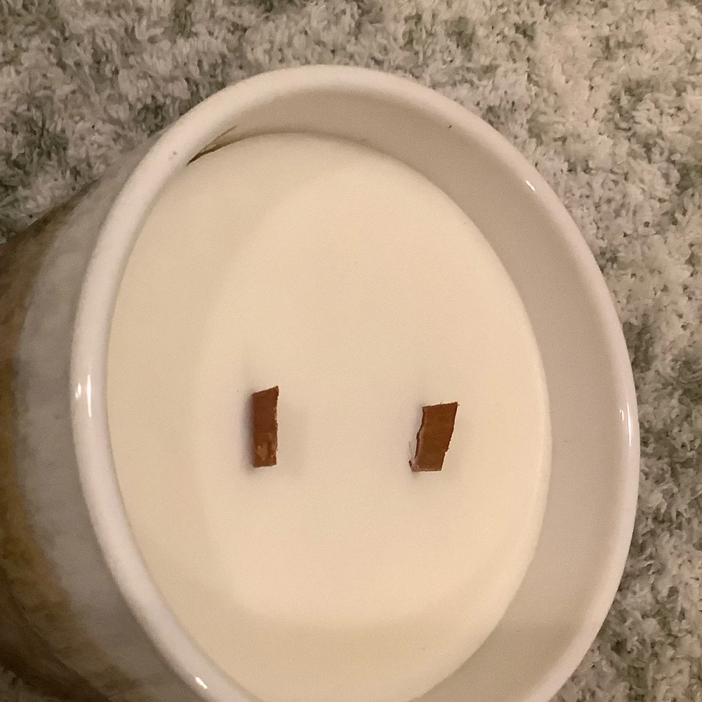 Ceramic Scented Honey Bun Soy Candle NWT 14 oz.   - Brown Gold and White Glazing - Picture 9 of 16